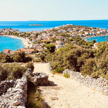 Vila Masline