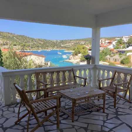 Masline Villa Sevid